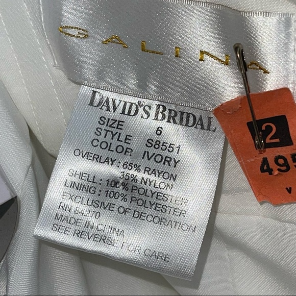 David’s Bridal Galina S8551 Allover Beaded Lace Sheath Empire Waist Strapeless - Picture 11 of 17